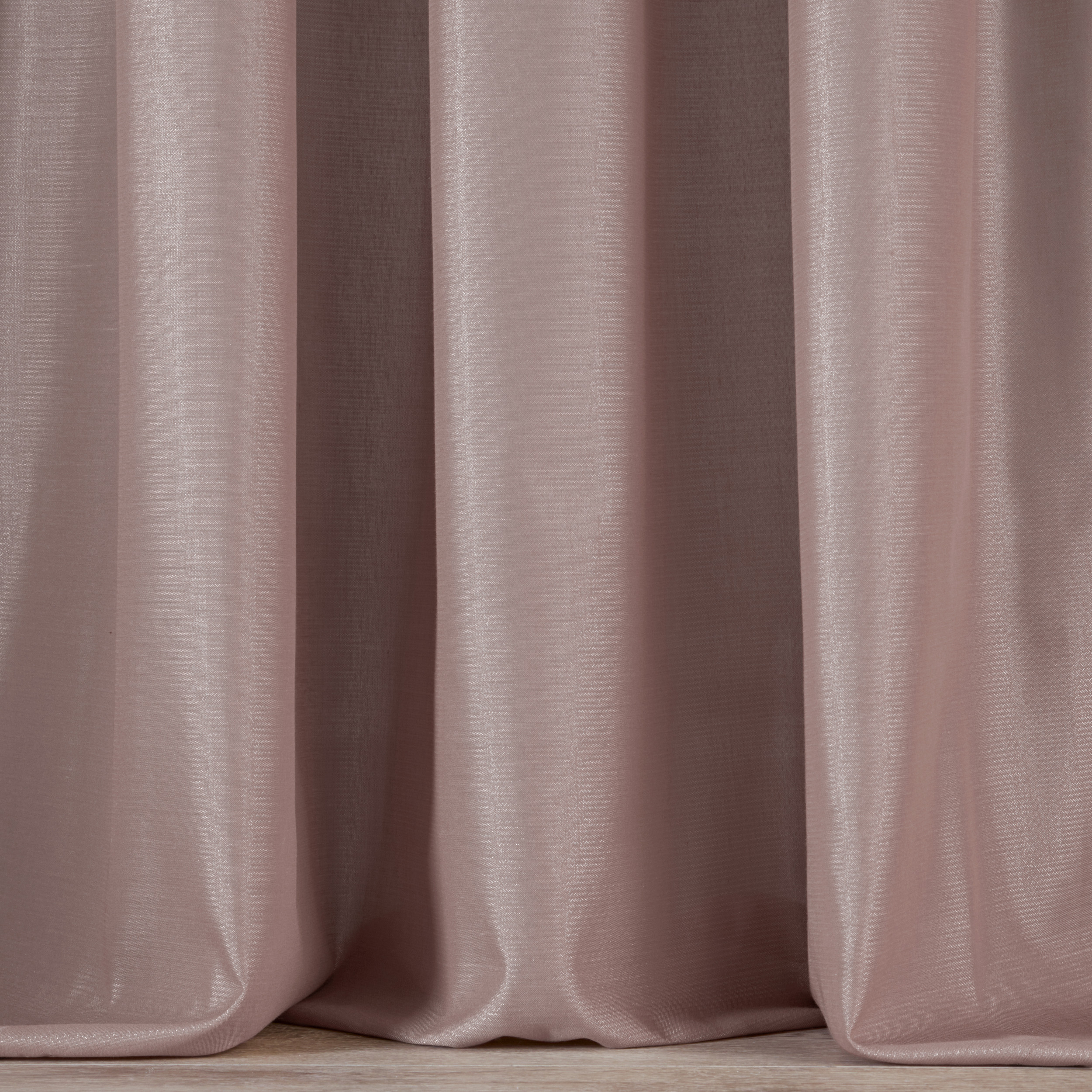 Draperie fonoabsorbantă roz uni profesională pentru izolare fonică – Decora Design București