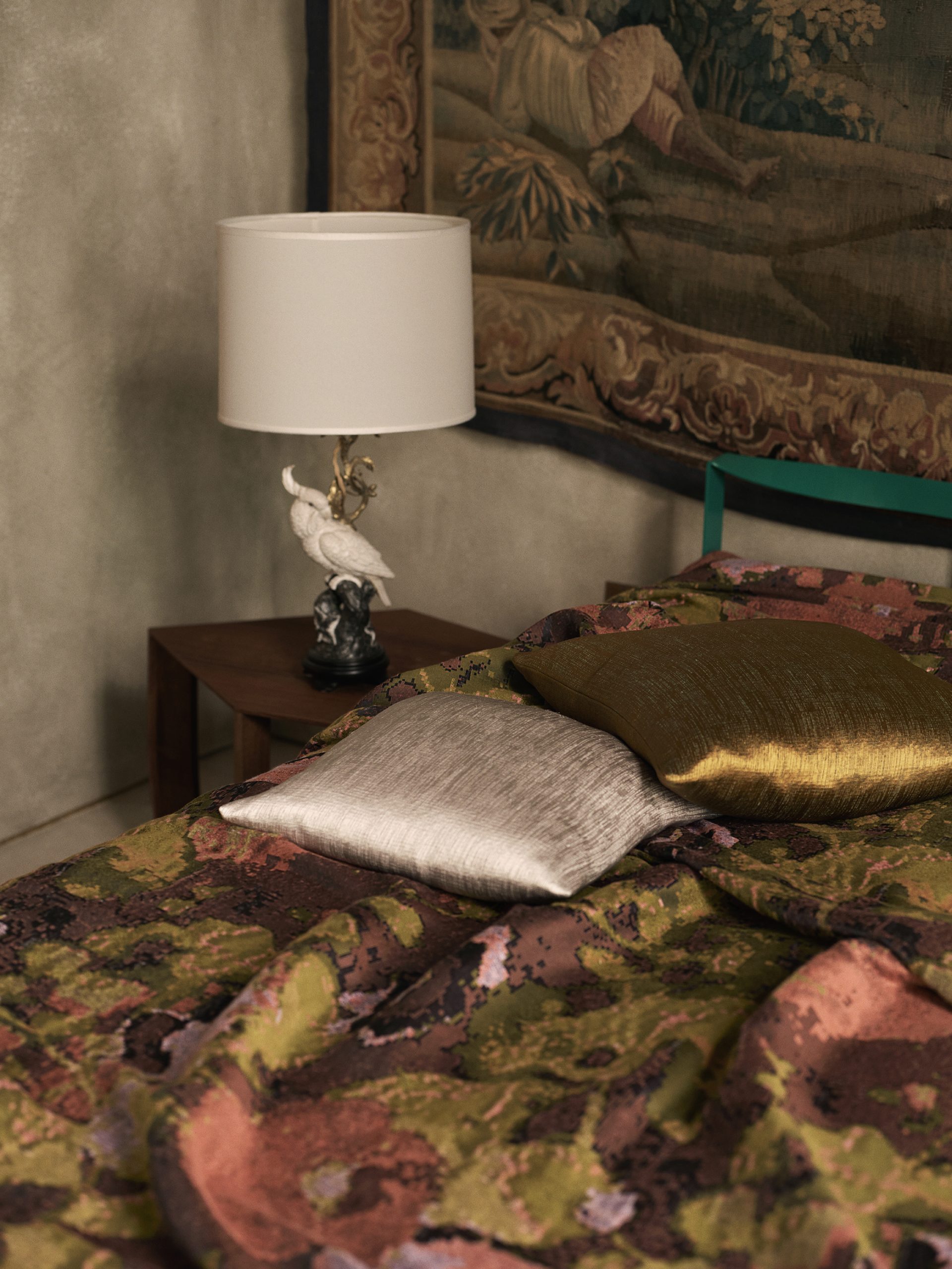 Perne decorative Zimmer Rohde – stil elegant și confort premium – Decora Design București