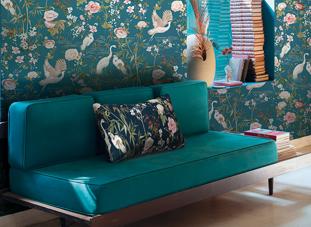 Tapet lux turcoaz pentru living – showroom București