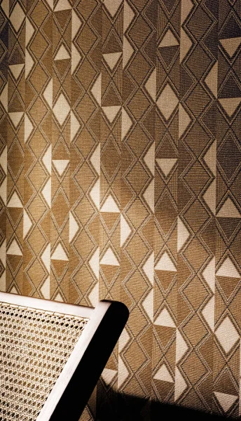 Tapet geometric maro – pattern modern pentru living – București