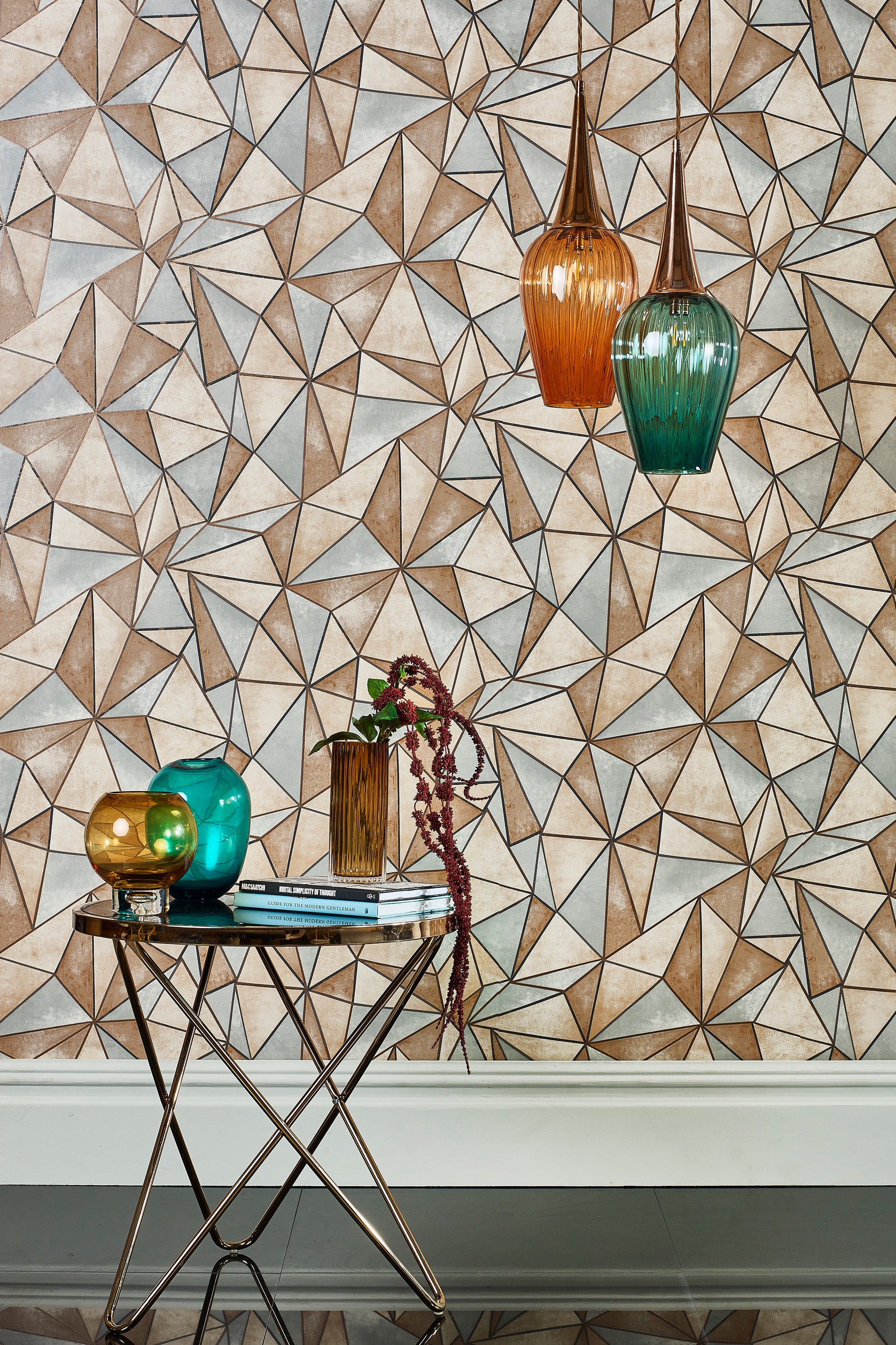 Tapet bej geometric – textură modernă pentru living