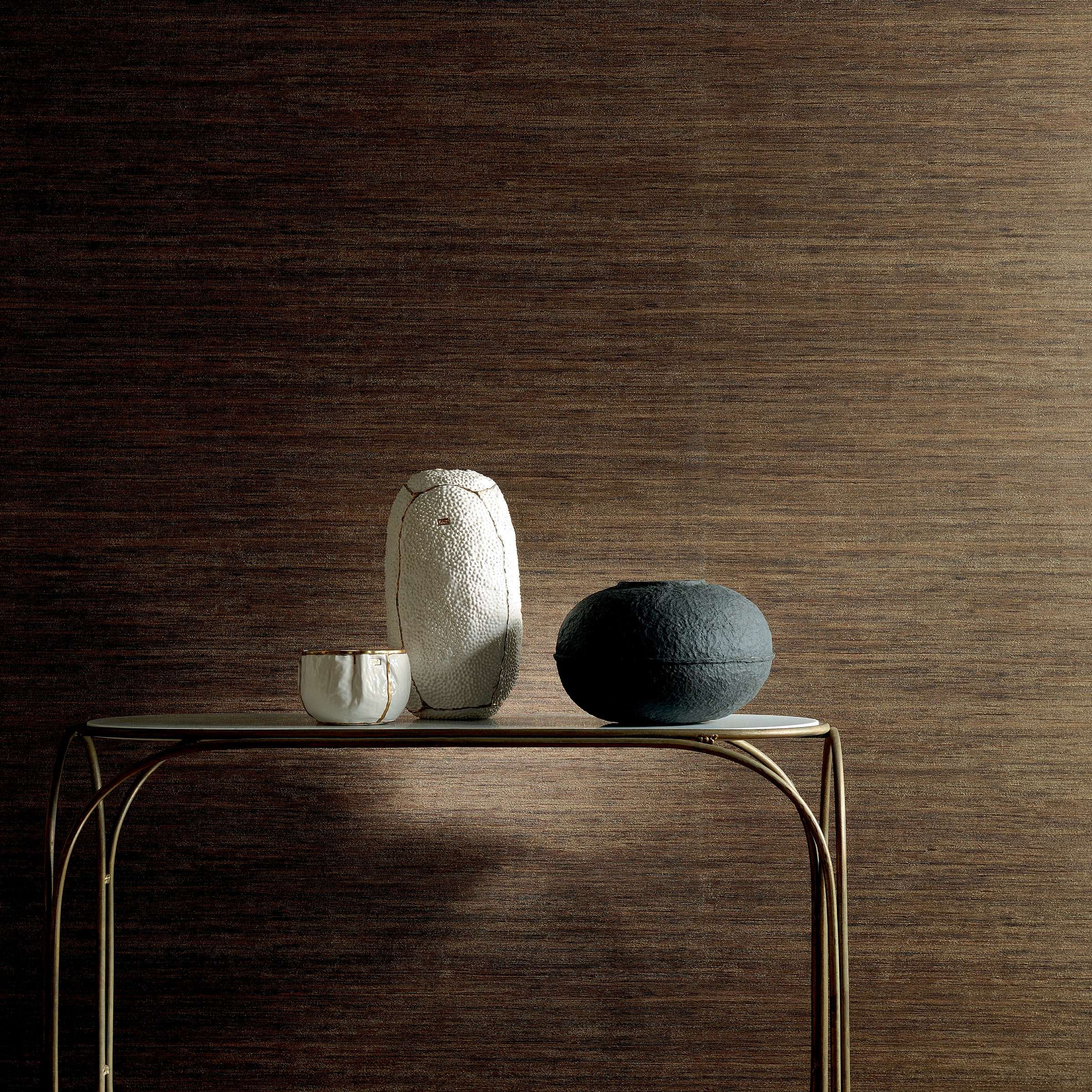 Tapet mătase maro – design elegant și textură fină