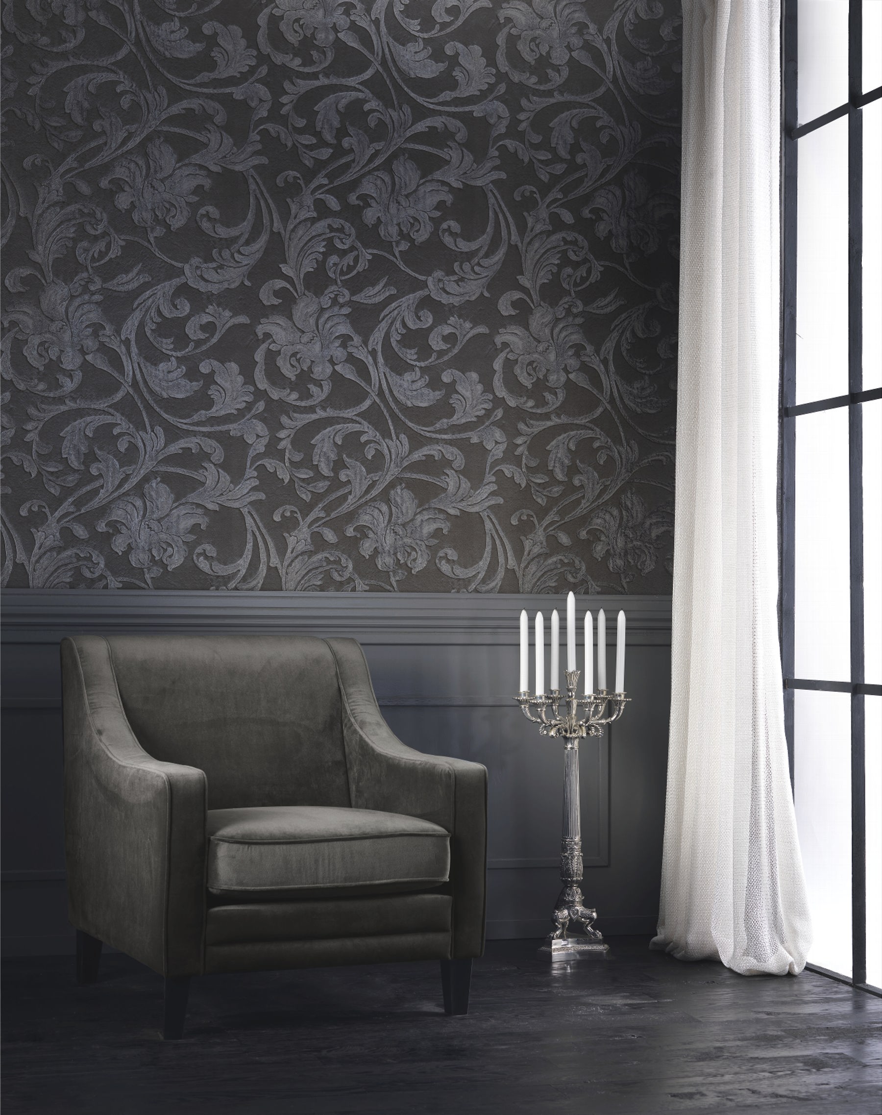 Tapet vinil lavabil negru – accent dramatic pentru living