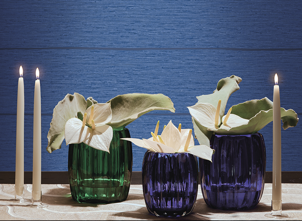 Tapet vinil lavabil albastru – ton calm pentru living