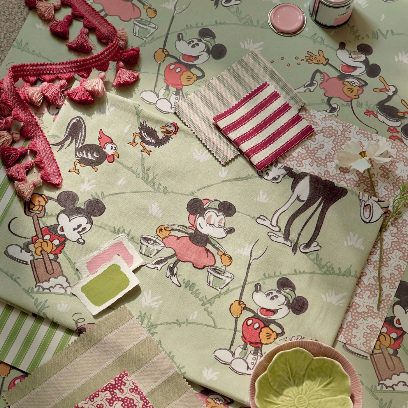 Tapet copii Mickey Mouse – personaje Disney – Decora Design