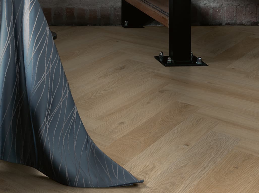 Parchet LVT JAB Anstoetz – rezistență și design modern – Decora Design București