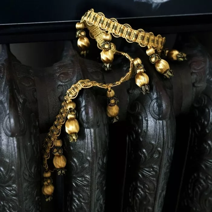 Pasmanterie Houles Paris – detalii elegante pentru draperii și mobilier – Decora Design București