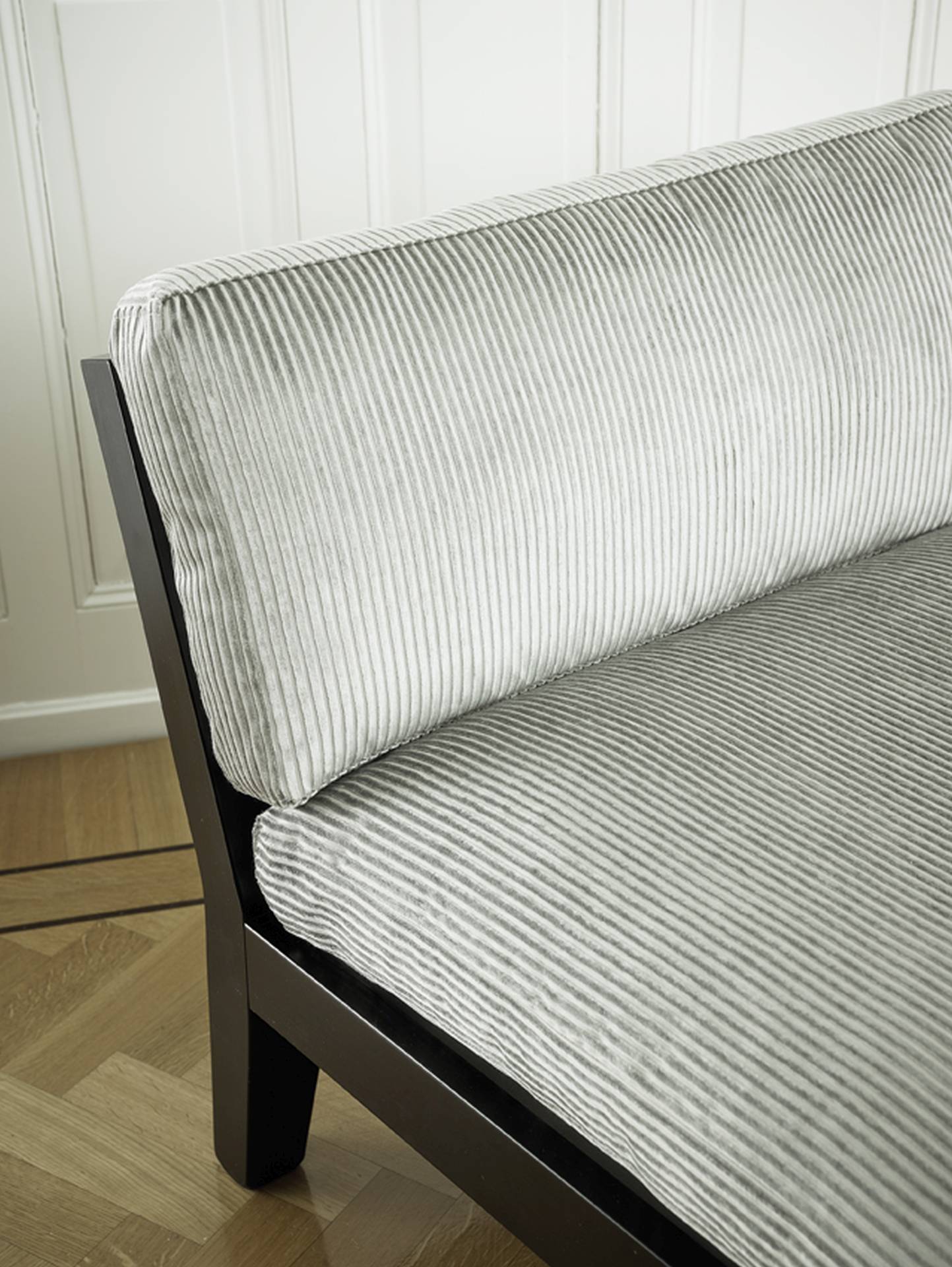 Tapițerie Kobe Interior Fabrics – țesături premium pentru mobilier – Decora Design București