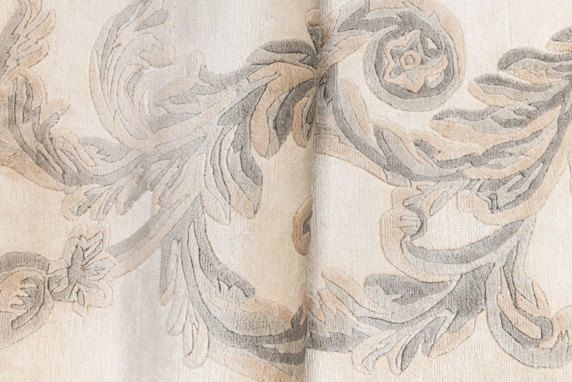 Covor Edition Bougainville – model premium, texturi luxoase și design exclusiv – Decora Design București