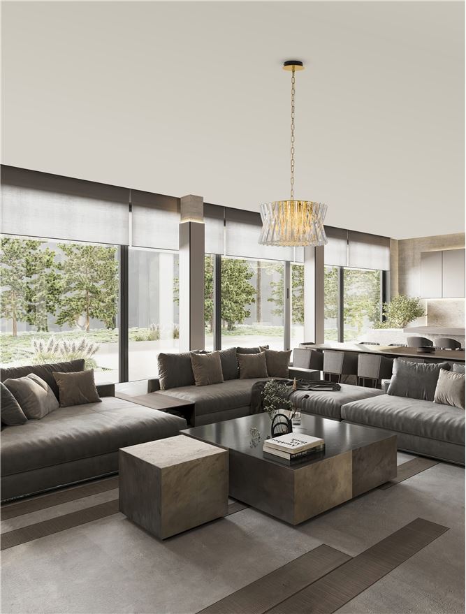 Candelabru simplu și modern transparent pentru sufragerie