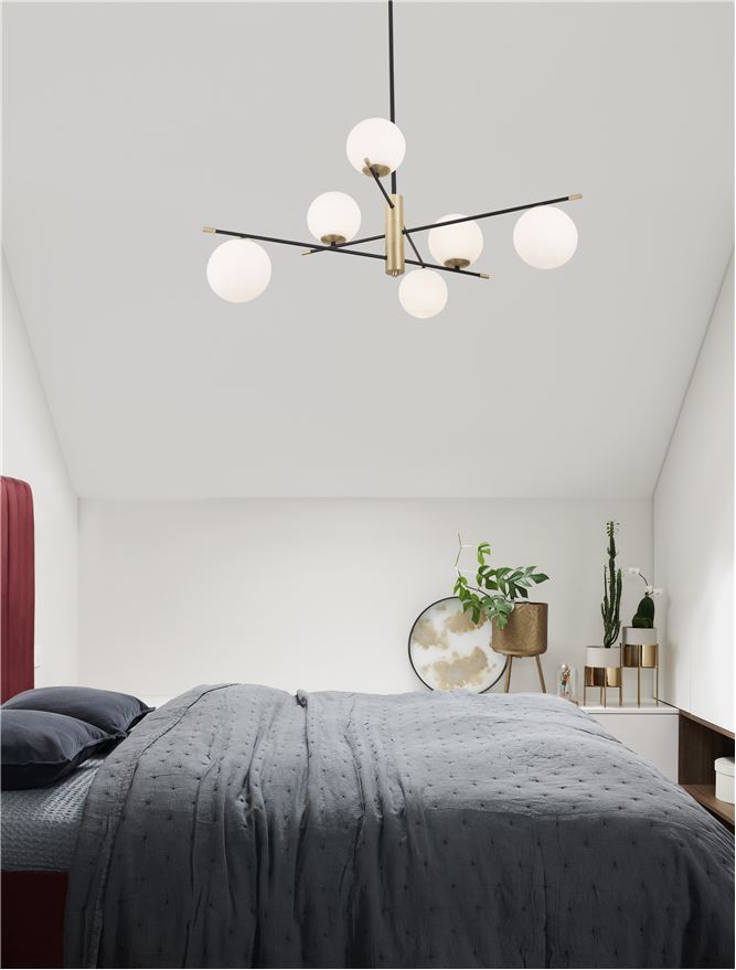 Lustră suspendată modernă neagră cu globuri aurii pentru dormitor